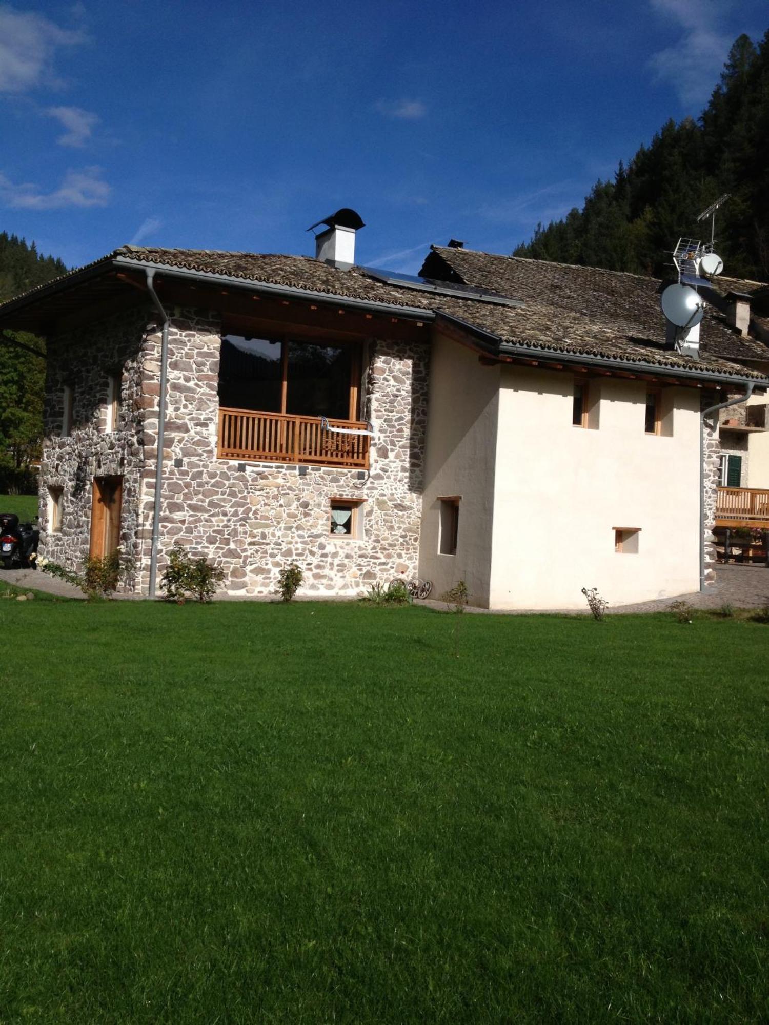 Maso Toneto Hotel Castello-Molina di Fiemme Luaran gambar