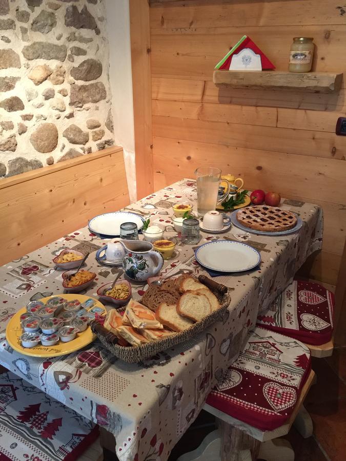 Maso Toneto Hotel Castello-Molina di Fiemme Luaran gambar
